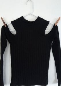 Black & Sexy Bare Shoulder Turtle Neck Top